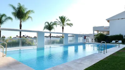 Piso en alquiler en Calle Tn Sup-S1 Soto Resinera 7 Es:4 Pl:01 Pt:B 29680 Es, Número 7, Selwo (Estepona) de 3.000 €<span>/mes</span>