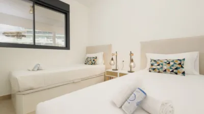 Apartamento en alquiler en Puerto Deportivo, Puerto Deportivo (Fuengirola) de 2.800 €<span>/mes</span>