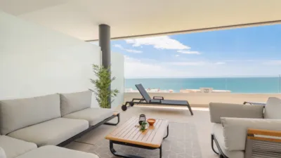 Apartamento en alquiler en Puerto Deportivo, Puerto Deportivo (Fuengirola) de 2.800 €<span>/mes</span>