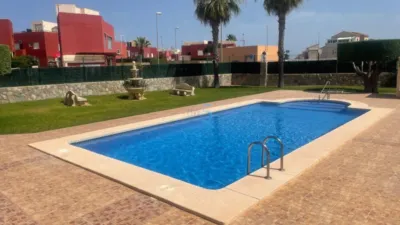 Pis – Orihuela, Urbanización El Presidente, Villa Martín - Vista 3
