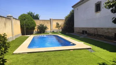 Chalet in Almensilla photo 2