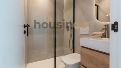 Apartment in Salamanca District photo 17