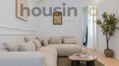 Apartment in Salamanca District photo 26