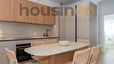 Apartment in Salamanca District photo 27