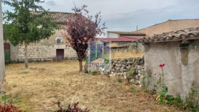 House on Buniel Street photo 11