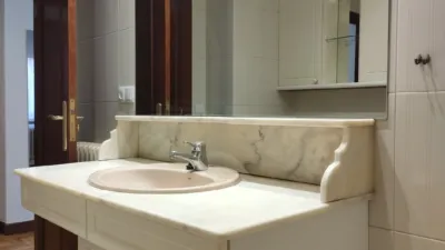 Piso en alquiler en Avenida de Pío XII, cerca de Calle de Triana, Iturrama-Azpilagaña (Pamplona - Iruña) de 2.000 €<span>/mes</span>