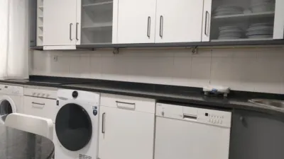 Piso en alquiler en Avenida de Pío XII, cerca de Calle de Triana, Iturrama-Azpilagaña (Pamplona - Iruña) de 2.000 €<span>/mes</span>