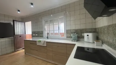 Terraced house in Olivares photo 4