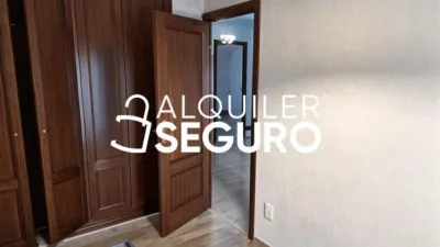 Chalet en alquiler en Zona Universitaria, Zona Avenida de Juan Diego (Bormujos) de 1.100 €<span>/mes</span>