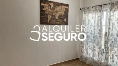 Chalet en alquiler en Zona Universitaria, Zona Avenida de Juan Diego (Bormujos) de 1.100 €<span>/mes</span>