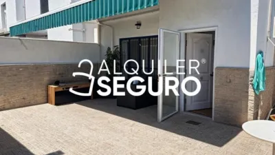 Chalet en alquiler en Zona Universitaria, Zona Avenida de Juan Diego (Bormujos) de 1.100 €<span>/mes</span>