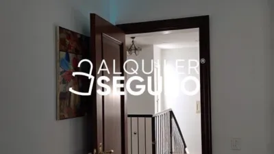 Chalet en alquiler en Zona Universitaria, Zona Avenida de Juan Diego (Bormujos) de 1.100 €<span>/mes</span>