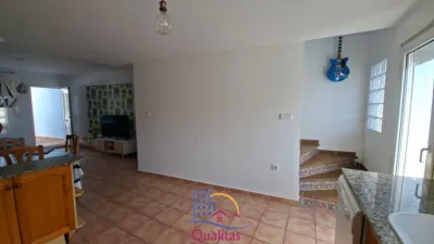 Dúplex en alquiler en Playa Rabdells, Nucli Urbà (Oliva) de 665 €<span>/mes</span>