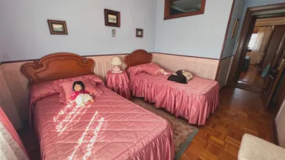 Flat on Calle de Pruneda photo 16