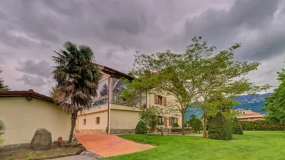 House in Irañeta photo 10