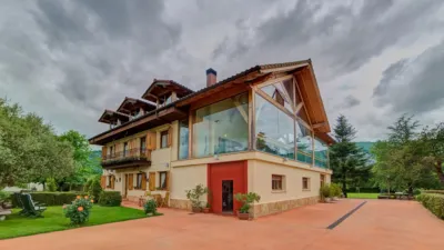 House in Irañeta photo 4