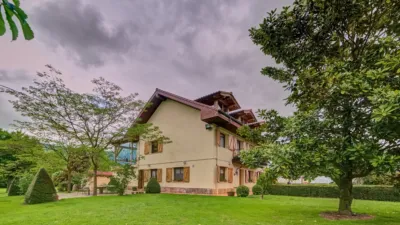 House in Irañeta photo 9