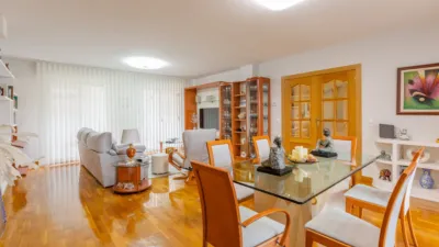 Casa en venta en Calle de Lur Gorri, 27, Barañáin - Barañain de 555.000 €