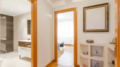 Casa en venta en Calle de Lur Gorri, 27, Barañáin - Barañain de 555.000 €