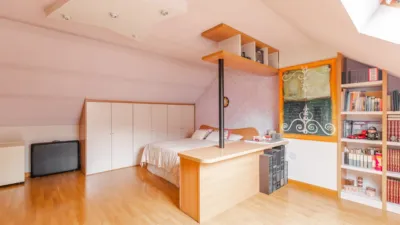 Casa en venta en Calle de Lur Gorri, 27, Barañáin - Barañain de 555.000 €