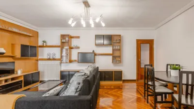 Apartment on Calle de Isidoro Melero, 29 photo 5