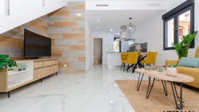 Casa – Torrevieja, Baños de Europa, Urbanización El Chaparral - Més