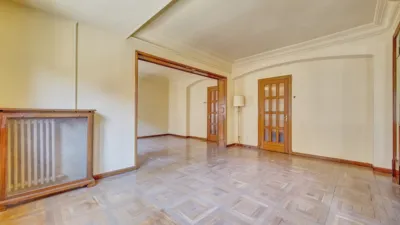 Flat on Avenida Carlos III photo 10