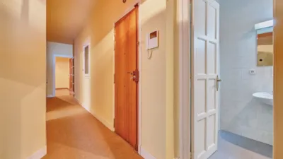 Flat on Avenida Carlos III photo 33