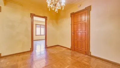 Flat on Avenida Carlos III photo 4