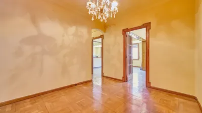 Flat on Avenida Carlos III photo 5