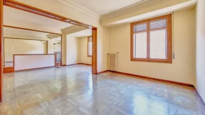 Flat on Avenida Carlos III photo 6