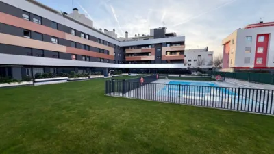 Piso en alquiler en Calle Rio Ebro, Lardero de 1.400 €<span>/mes</span>