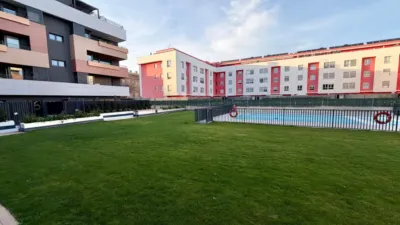 Piso en alquiler en Calle Rio Ebro, Lardero de 1.400 €<span>/mes</span>