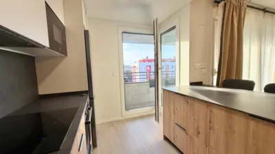 Piso en alquiler en Calle Rio Ebro, Lardero de 1.400 €<span>/mes</span>