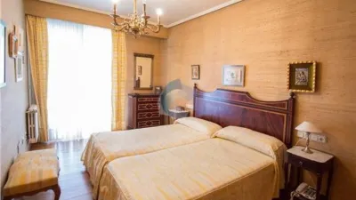 Apartment on Juan XXIII Street photo 11