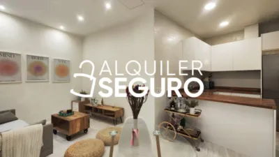 Piso en alquiler en Centro - Imagen 2