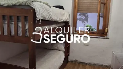 Chalet en alquiler en Trubia, San Claudio-Trubia-Las Caldas (Oviedo) de 550 €<span>/mes</span>