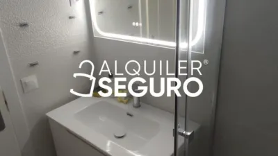 Piso en alquiler en San Blas - Imagen 9