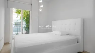Apartment on Calle de la Milagrosa photo 14