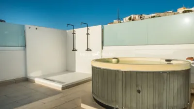 Apartment on Calle de la Milagrosa photo 2