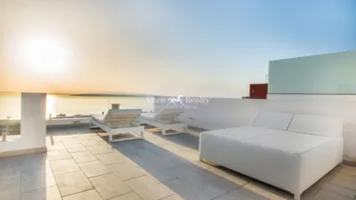 Apartment on Calle de la Milagrosa photo 5