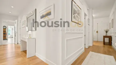 Apartment in Salamanca District photo 16