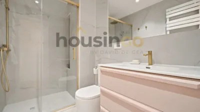 Apartment in Salamanca District photo 23