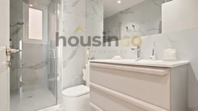 Apartment in Salamanca District photo 26