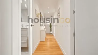 Apartment in Salamanca District photo 27