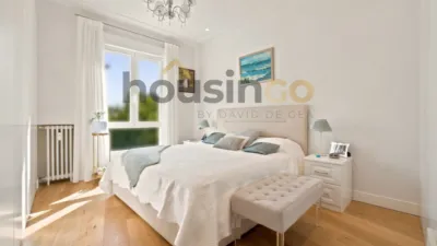 Apartment in Salamanca District photo 29