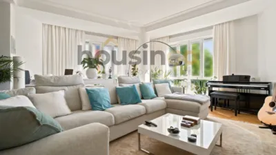 Apartment in Salamanca District photo 2