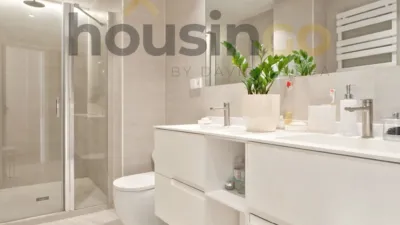 Apartment in Salamanca District photo 35