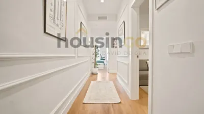 Apartment in Salamanca District photo 39