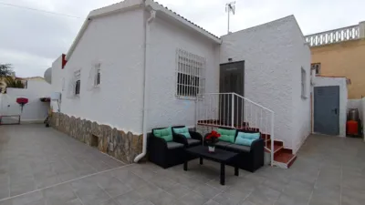 Casa – San Fulgencio, Urbanización La Marina-El Oasis - Més